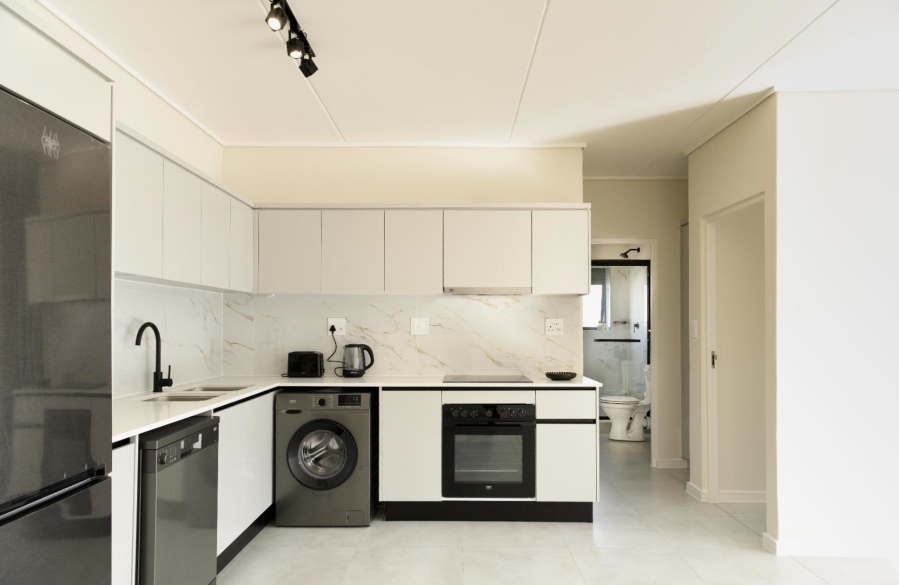 To Let 2 Bedroom Property for Rent in Sandown Western Cape